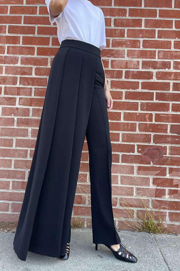 Asymmetrical Wide Pants in Black