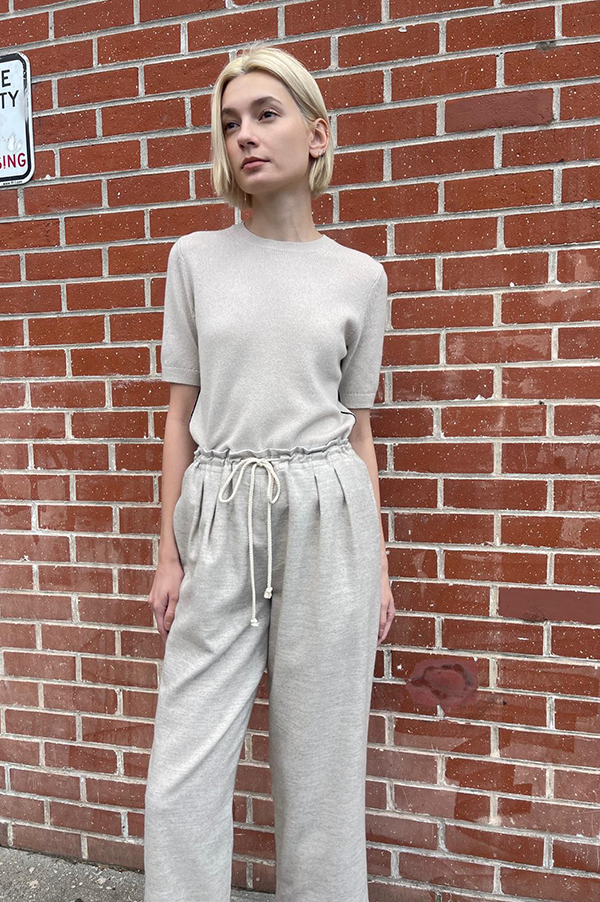 Drawstring pant. Drawstring Trouser. Oatmeal drawstring pant. Relaxed fit pant. Relaxed cream drawstring pant. Relaxed drawstring beige pant. Drawstring lounge pant.