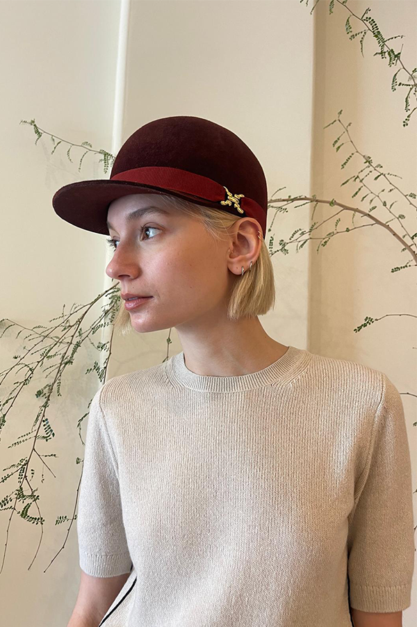 Ines Cap In Burgundy