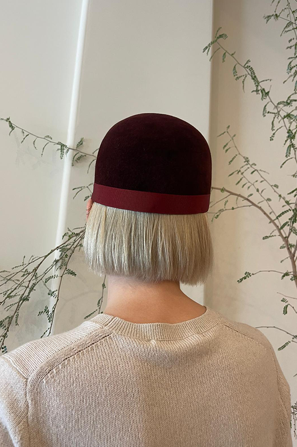 Ines Cap In Burgundy