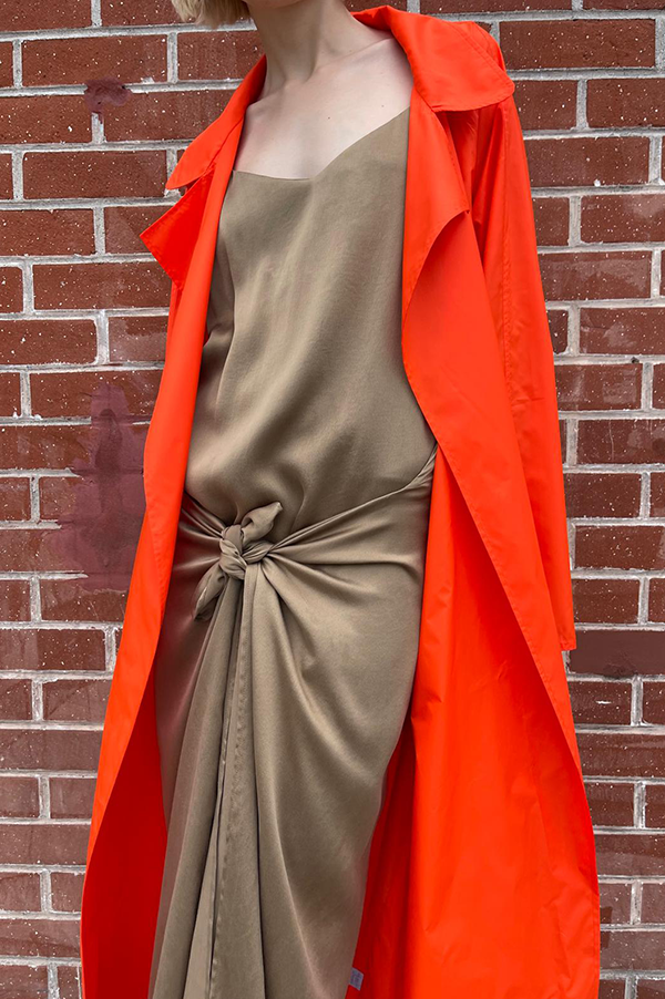 Dusan Oversized Trench Coat In Vermillion