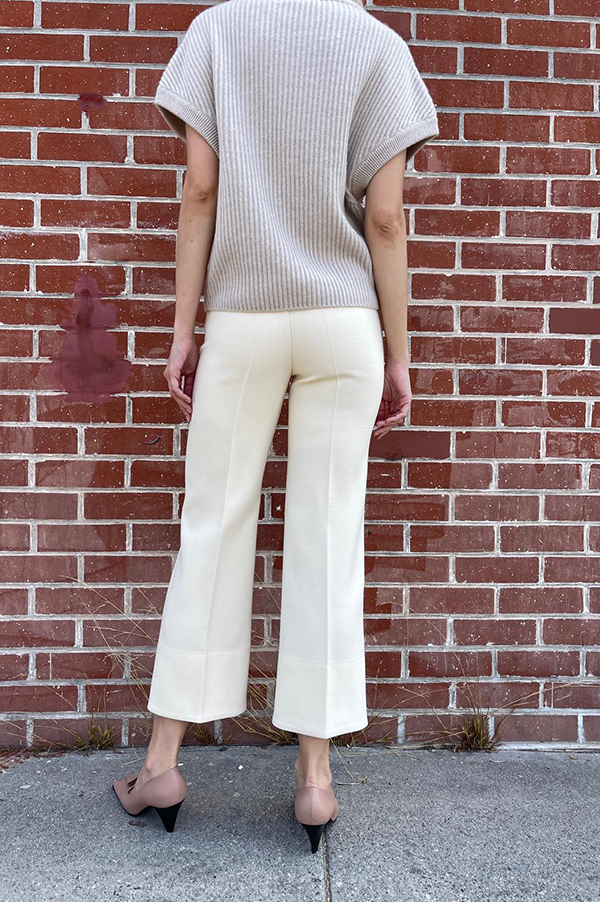 Straight Cropped Pants in Cream